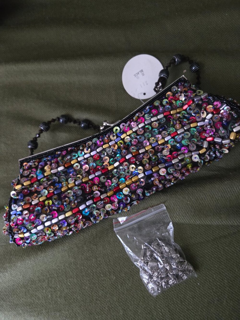 Multi-color & Black Beaded Clutch Purse Shell Kiss Lock Silver Chain